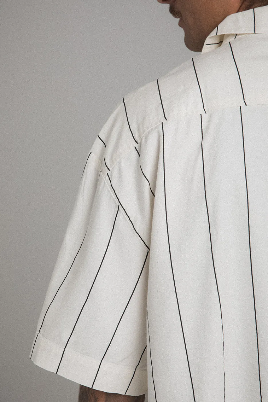 Elwood Clothing BOXY CAMP SHIRT