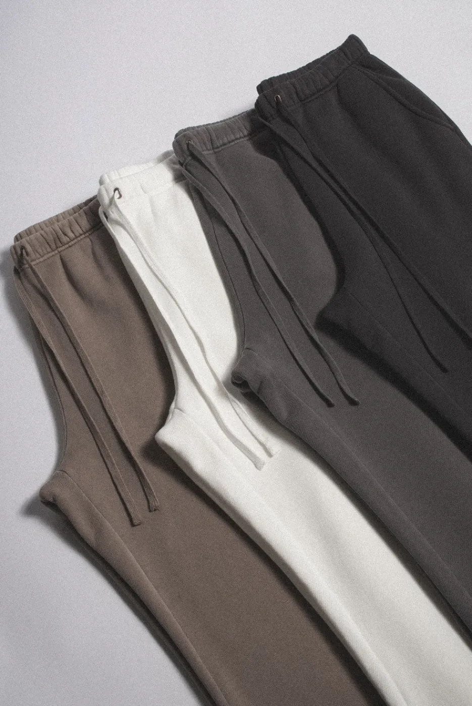 Elwood Clothing CORE STRAIGHT LEG SWEATPANT