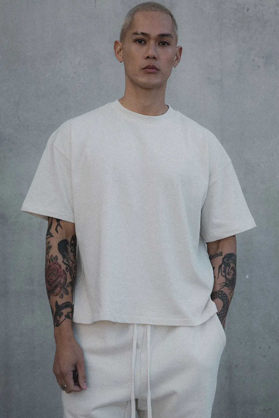 Elwood Clothing HEAVYWEIGHT TEE