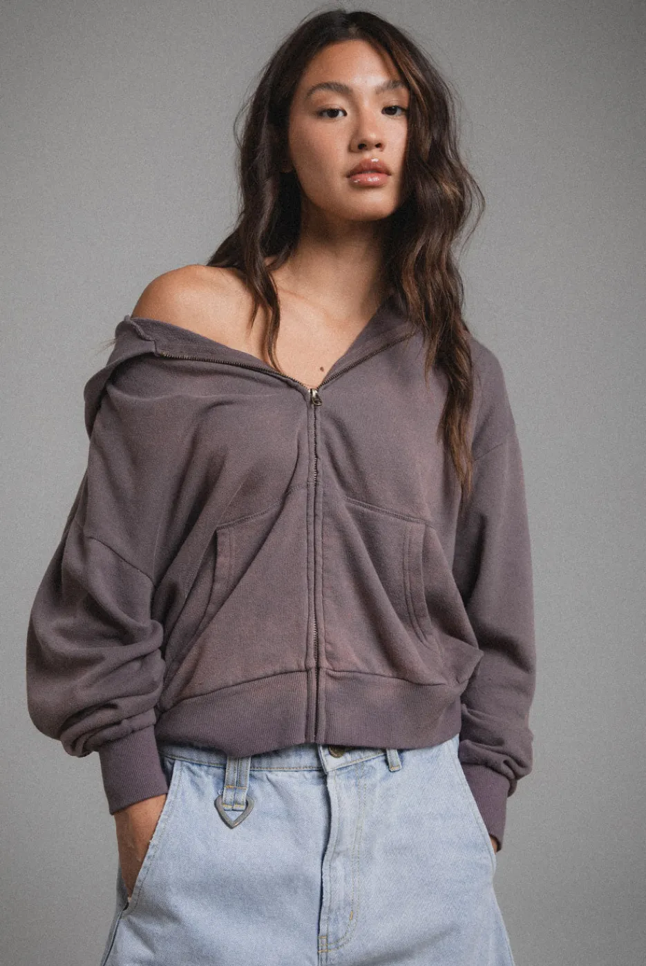 Elwood Clothing BEACHWOOD CROP HOODIE