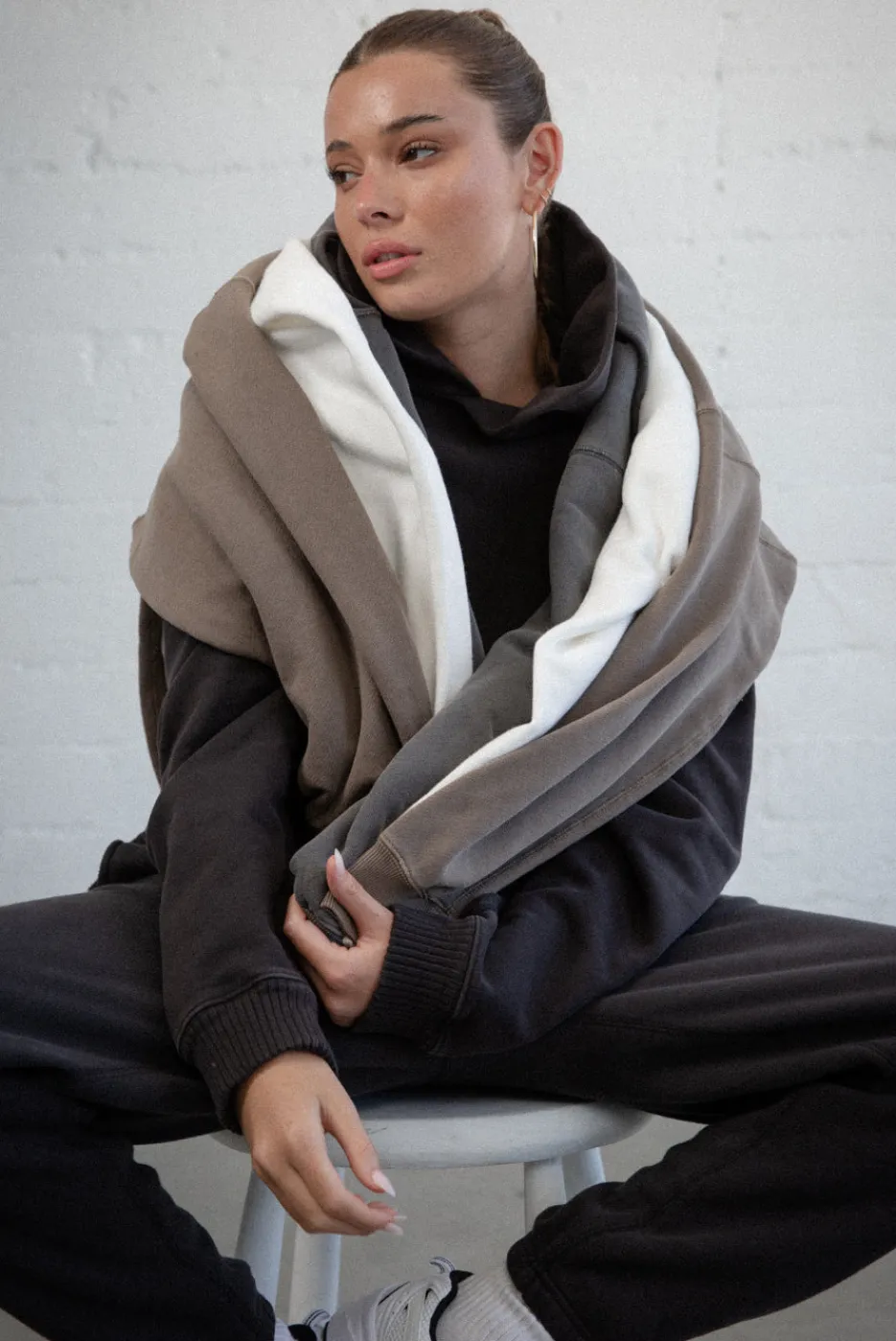 Elwood Clothing CORE HOODIE