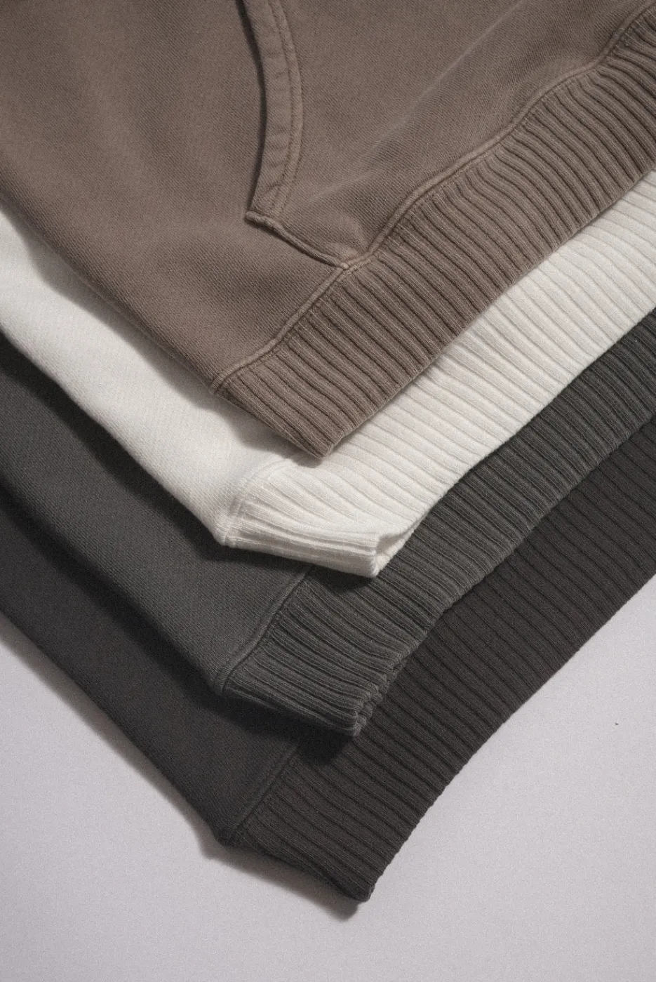 Elwood Clothing CORE HOODIE