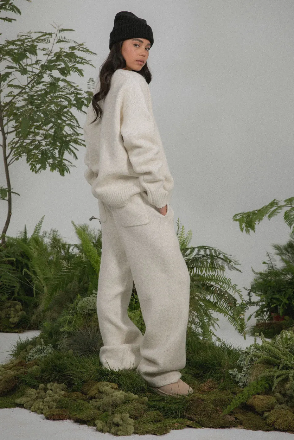 Elwood Clothing KNIT CREWNECK SWEATER