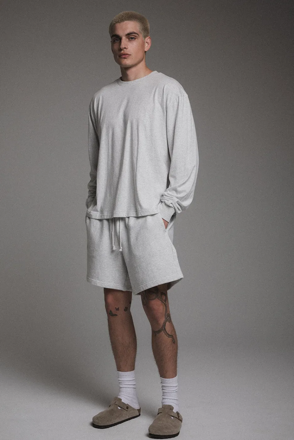 Elwood Clothing OVERSIZED CORE LS TEE