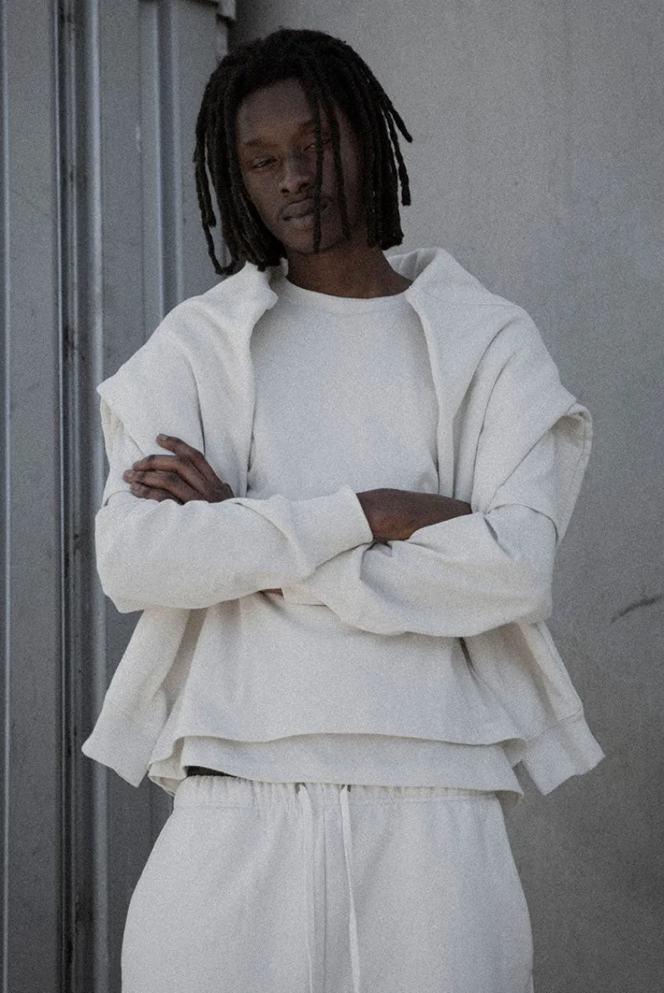 Elwood Clothing HEAVYWEIGHT LS TEE