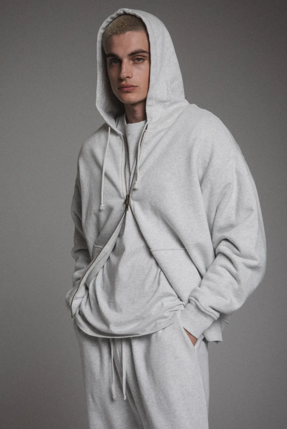 Elwood Clothing CORE ZIP HOODIE