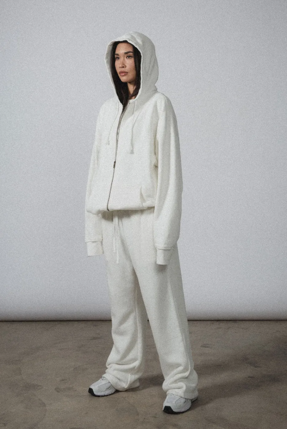 Elwood Clothing CORE ZIP HOODIE