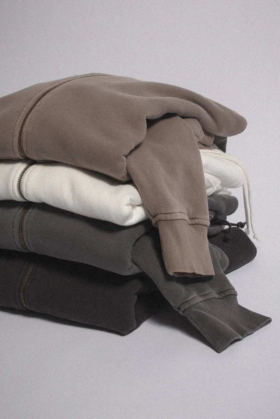 Elwood Clothing CORE ZIP HOODIE