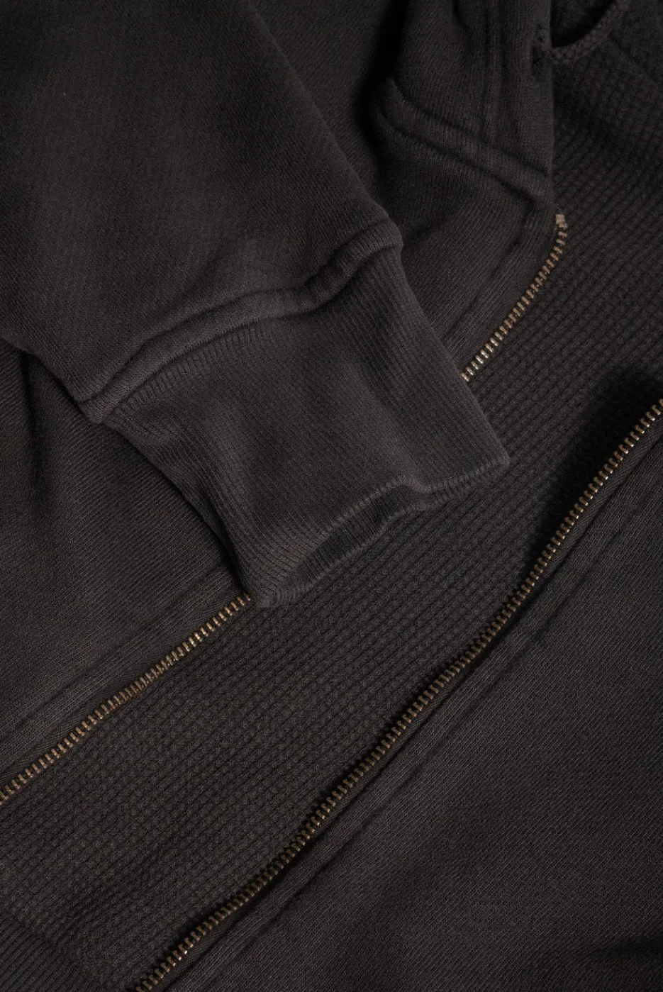 Elwood Clothing BABYDOLL CROP ZIP HOODIE