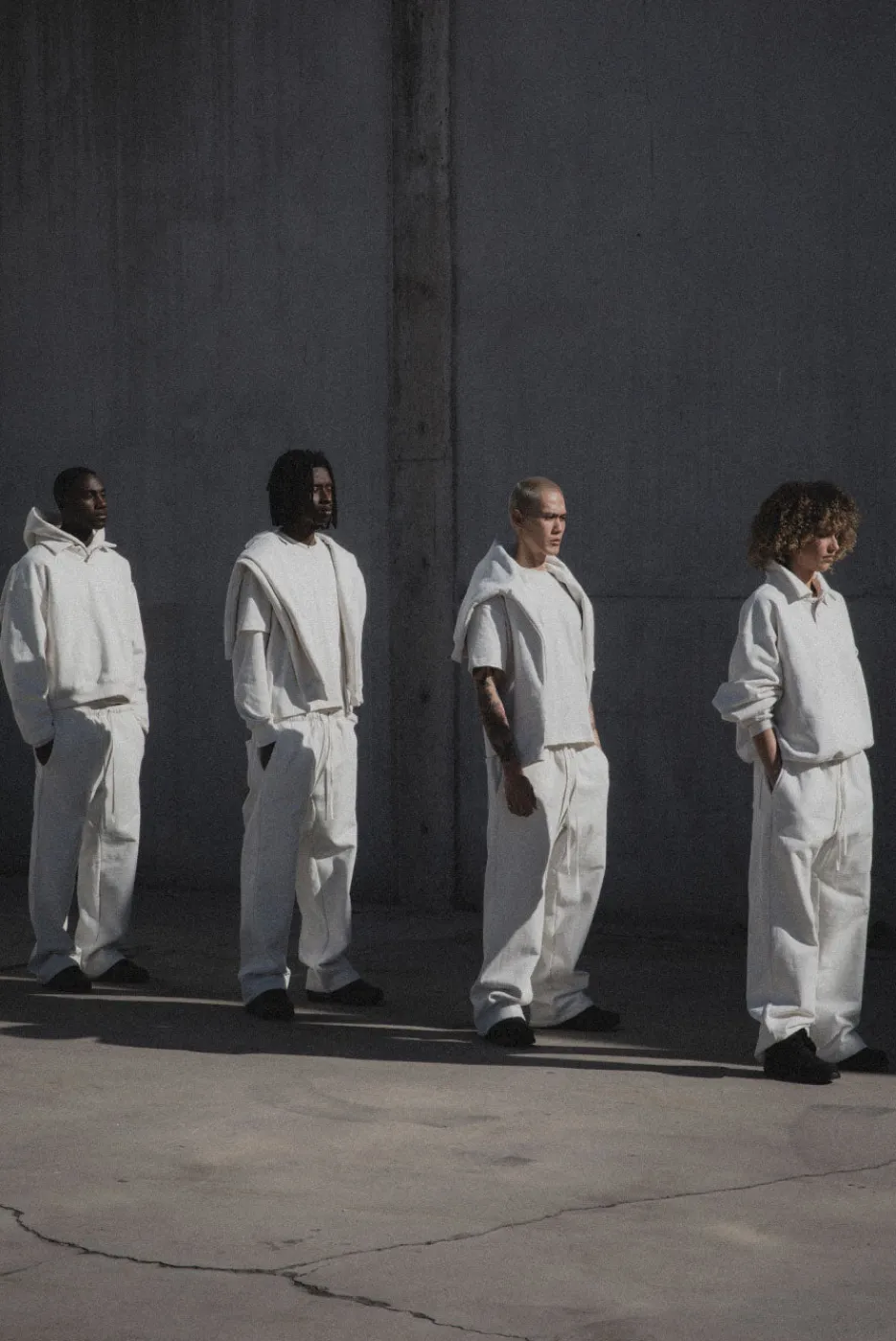 Elwood Clothing HEAVYWEIGHT STRAIGHT SWEATPANT