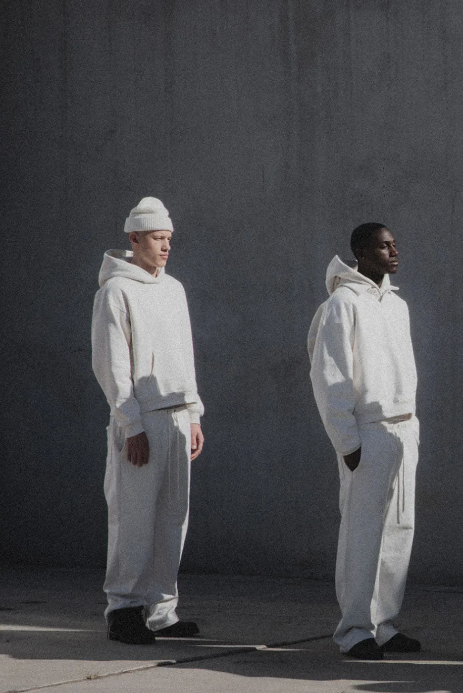 Elwood Clothing HEAVYWEIGHT HOODIE