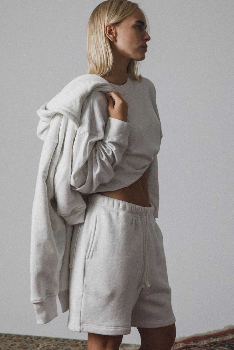 Elwood Clothing OVERSIZED CORE LS TEE