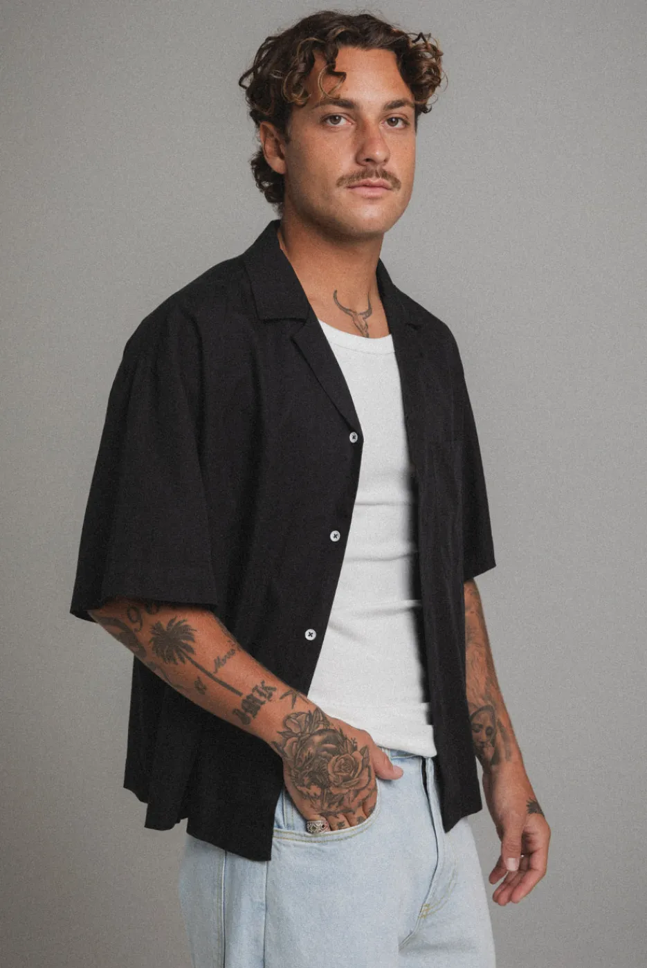 Elwood Clothing BOXY CAMP SHIRT