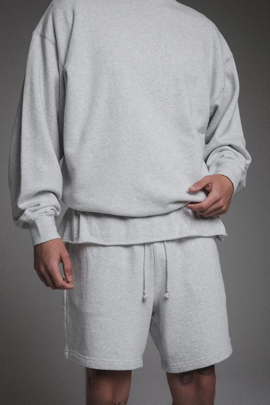 Elwood Clothing OVERSIZED CROP CORE TEE