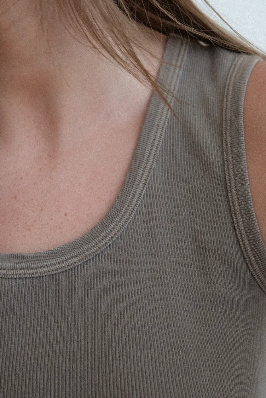 Elwood Clothing MALIBU CROP TANK